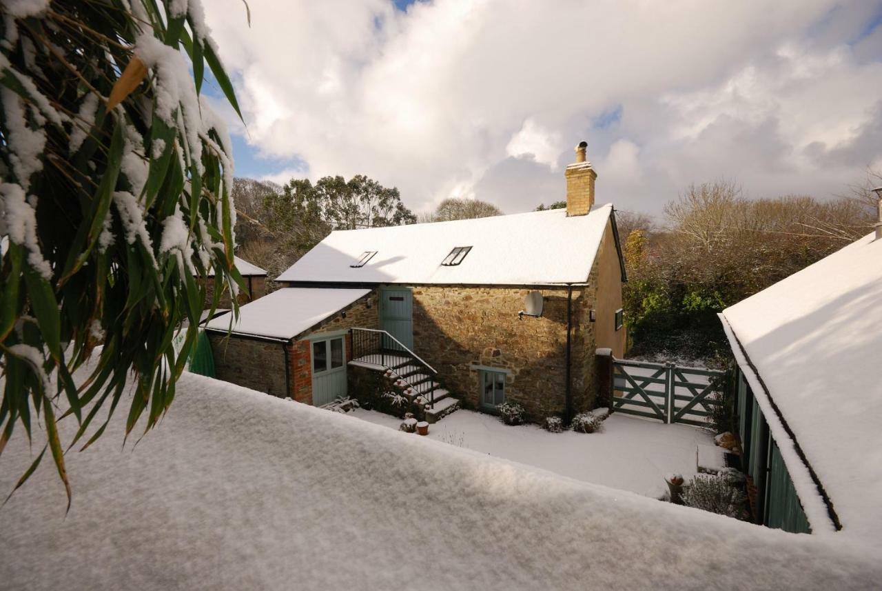 Granary At Trewerry Cottages - Away From It All, Close To Everywhere Ньюки Экстерьер фото